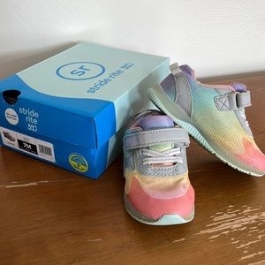 StrideRite Light Up Sneakers